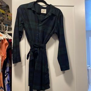 Abercrombie & Fitch long sleeved dress